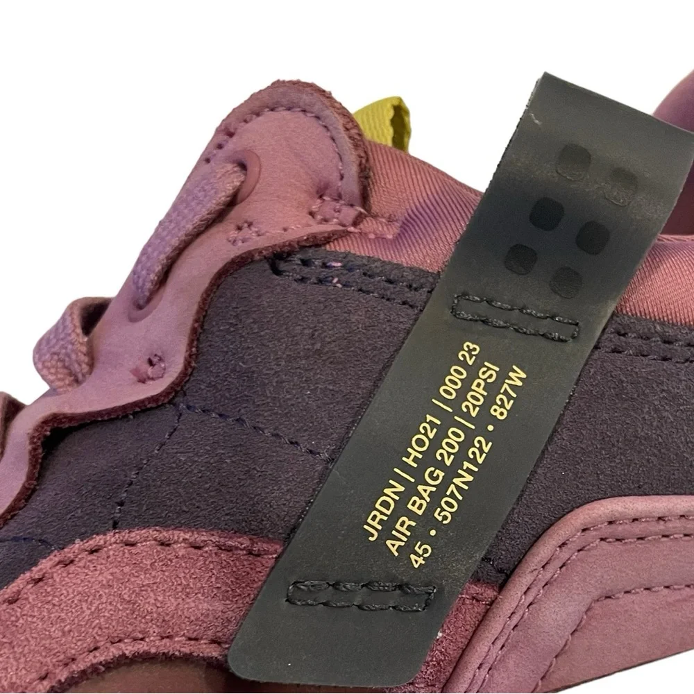 Woman’s Nike Air MA2 - Picture 8 of 16